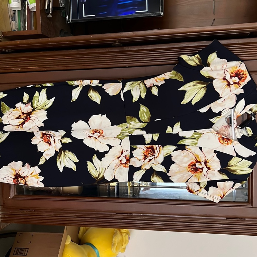 Body con floral print dress